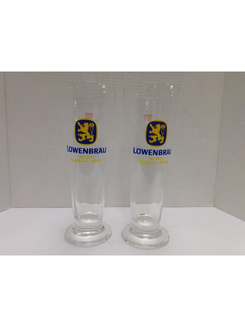 Lowenbrau Munchen Blue/ Yellow Label 9" Set of Pilsner Ale Beer Glasses DW300